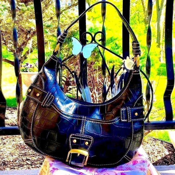 Nine West Black Hobo Bag with Sleek Design - Picture 2 of 16